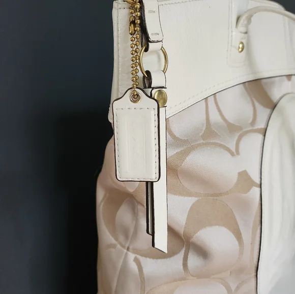 Coach bag - Picture 6 of 15